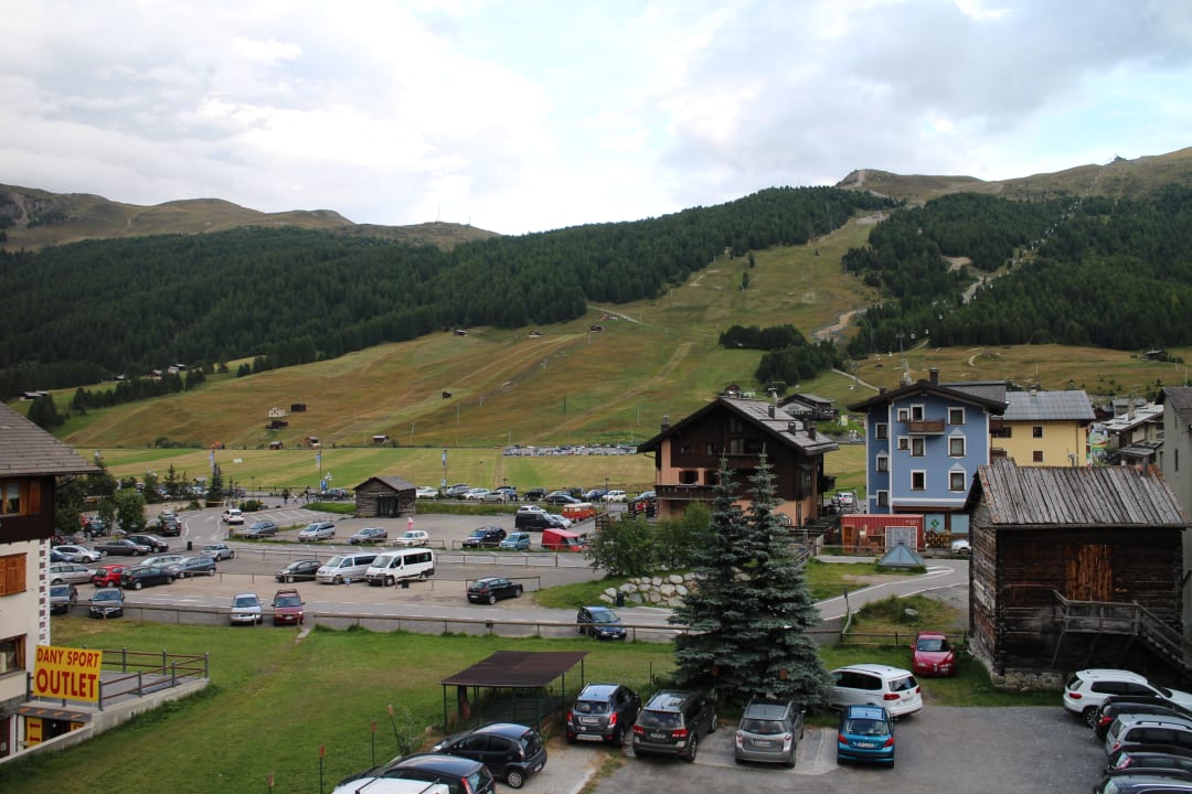 Zimmer aussicht von Hinten  Hotel Alpina