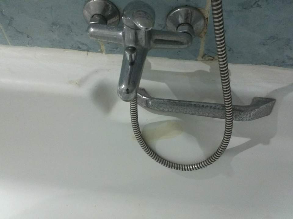 Nur meine Füsse durften die Wanne berühren Hotel Nesrine