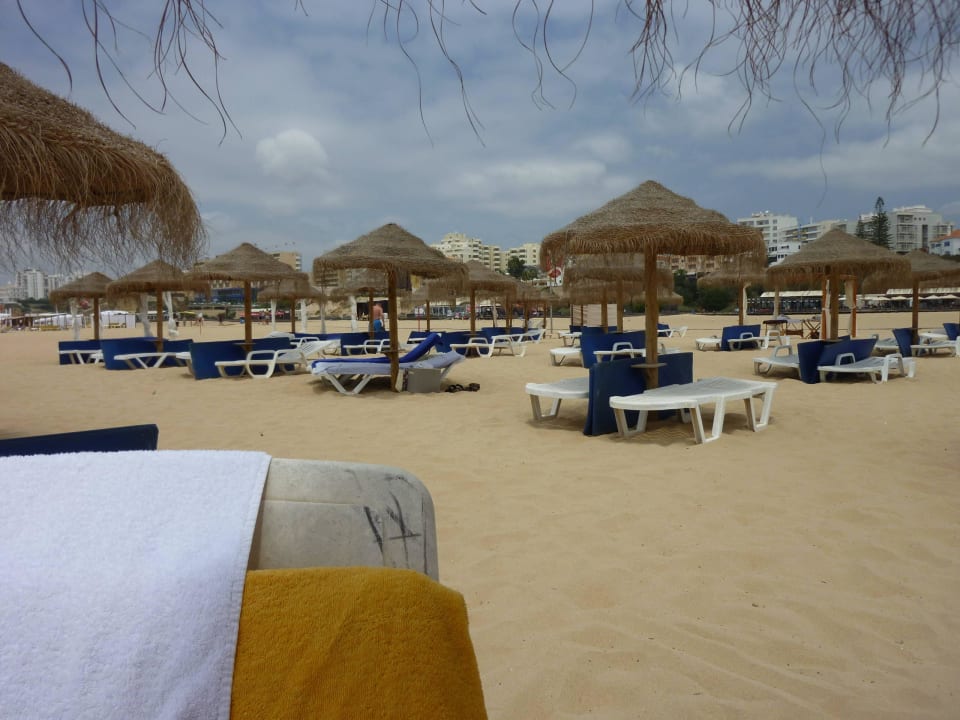 Strandliegen+Schirm NH Marina Portimão Resort