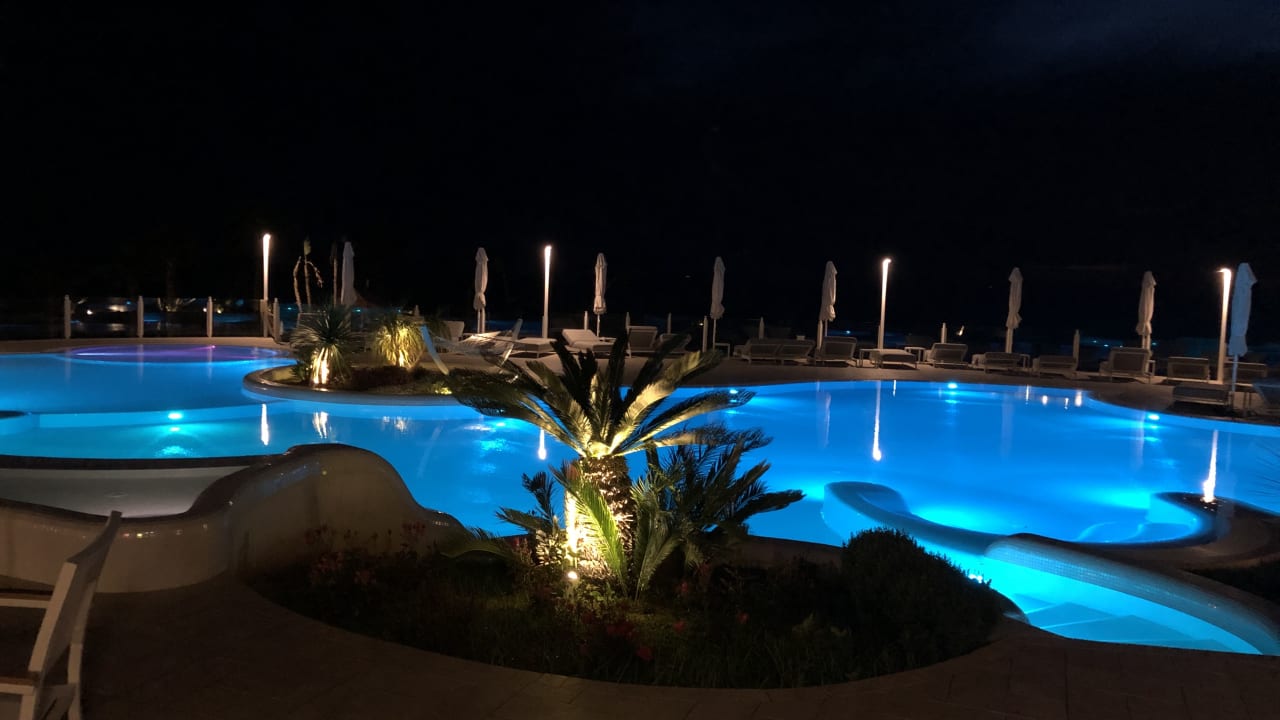 Pool Borgo Donna Canfora