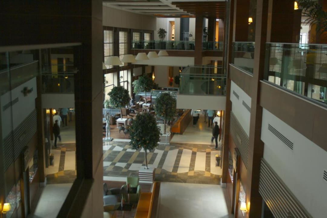 Wirkt leider wie eine große Bahnhofshalle Voyage Belek Golf & Spa