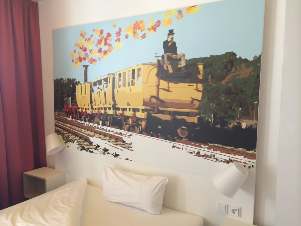 Интерьер номера B&B Hotel Nürnberg-Hbf