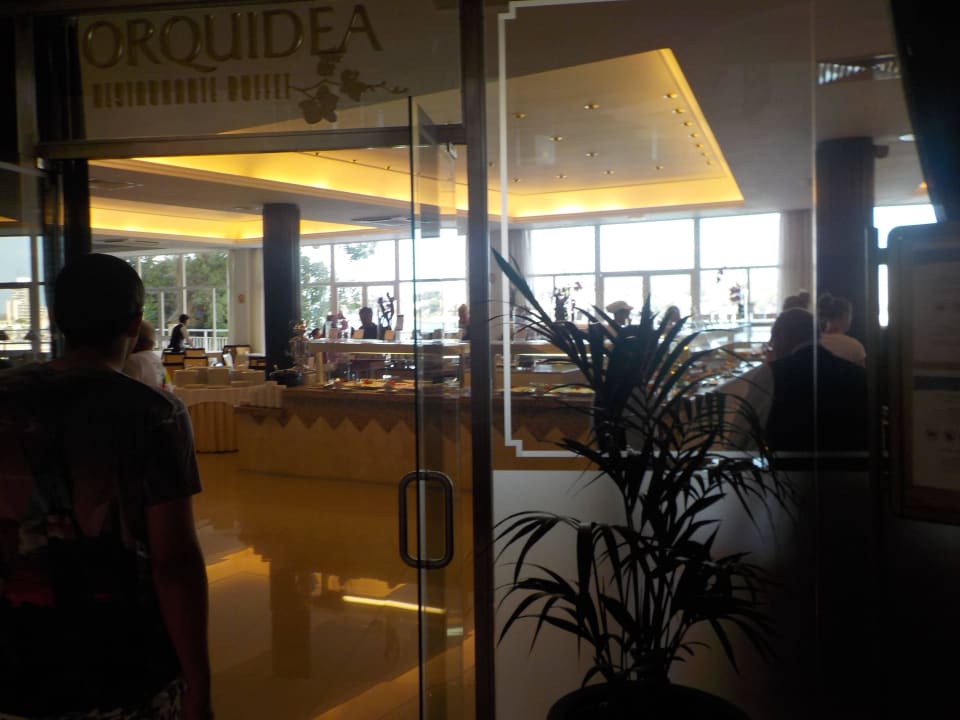 Blick zum Restaurant Bahia Principe Sunlight Coral Playa