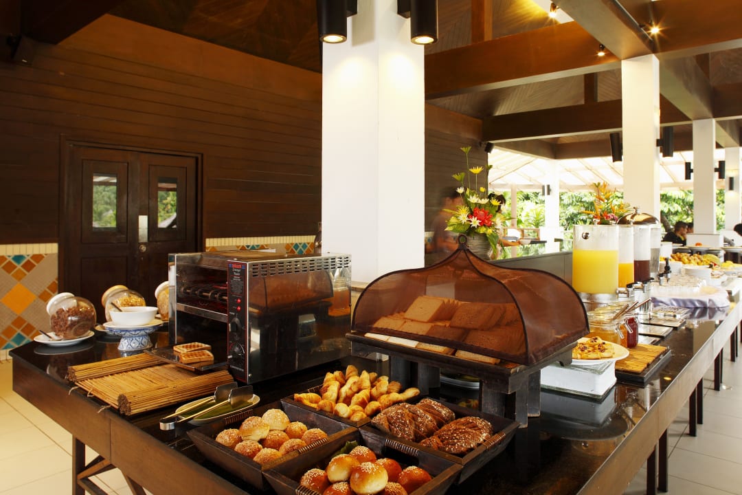 Gastro Peace Laguna Resort and Spa