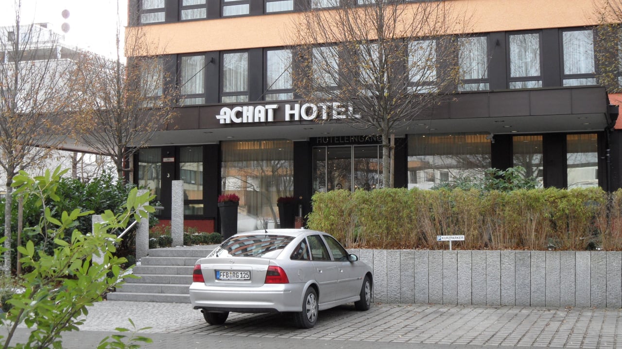 Hotel von außen ACHAT Hotel München Süd