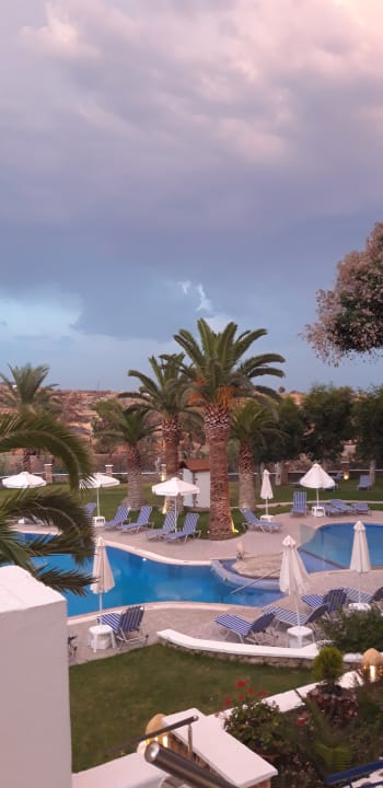 Pool Ekaterini Hotel