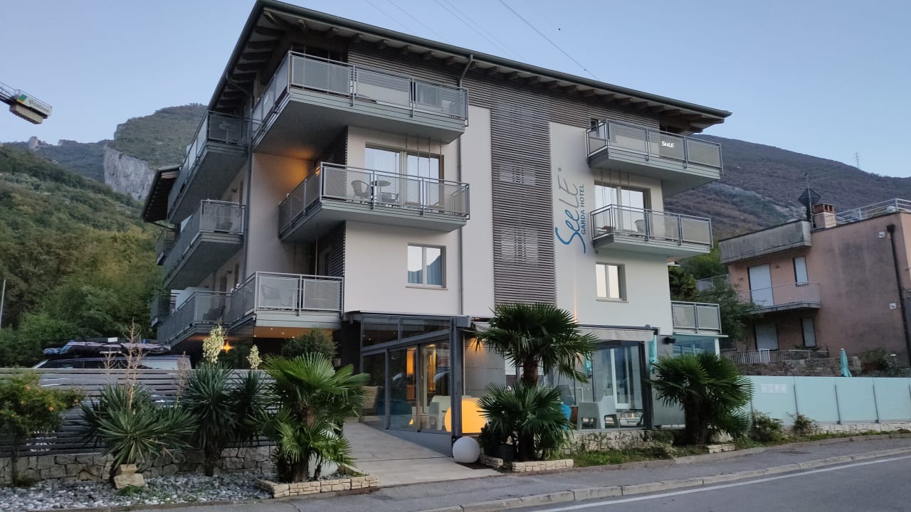 Außenansicht SeeLE Garda Hotel