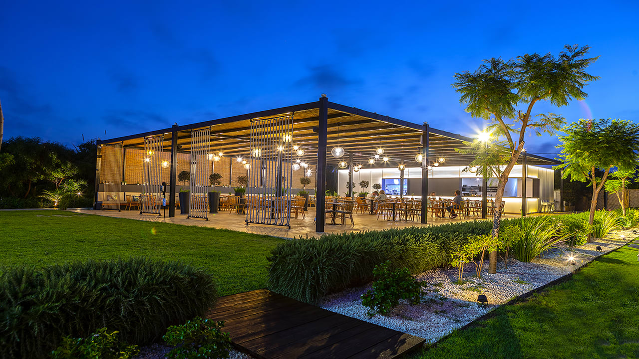 Gastro Crystal Springs Beach Hotel