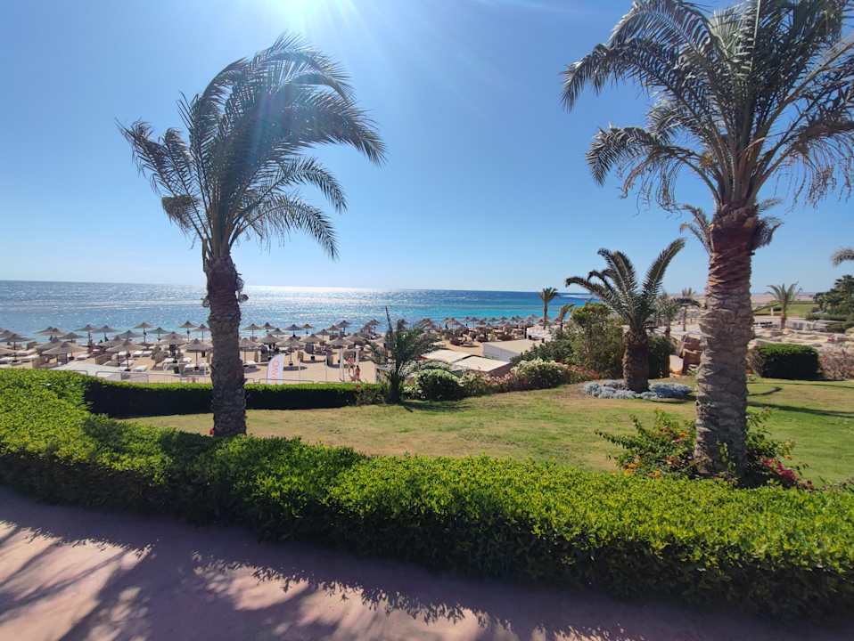 Strand Sirena Beach Resort & Spa