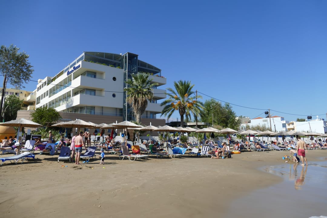 "Blick vom Strand auf das" Hotel Corissia Princess (Georgioupolis