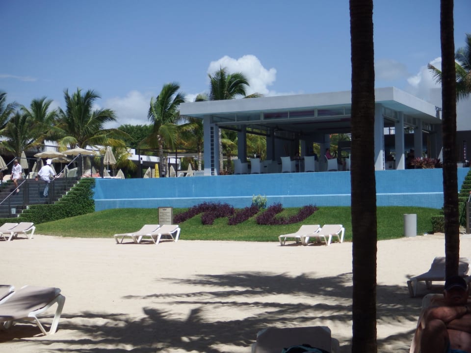 Poolbar vom Strand Hotel Riu Palace Mexico