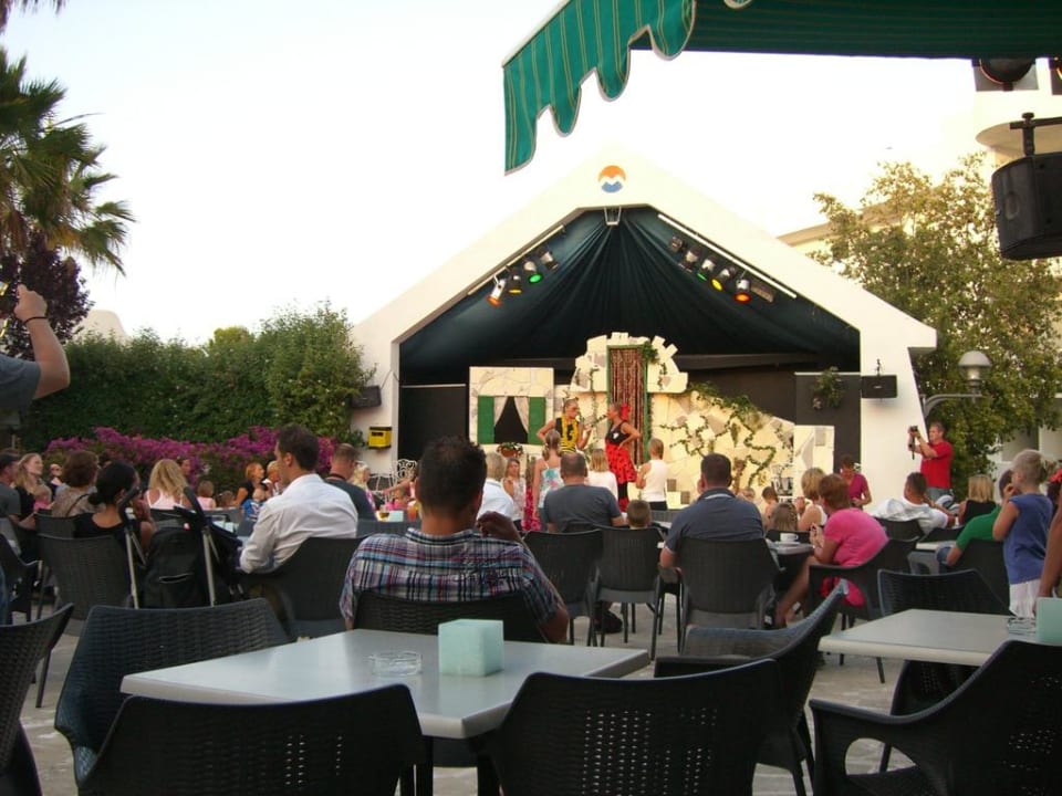 Bühne Animation Blue Sea Club Martha’s Resort