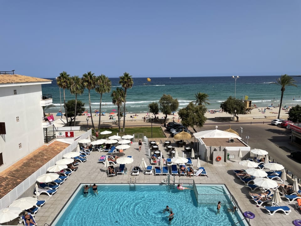 Ausblick R2 Veronica Beach Hotel