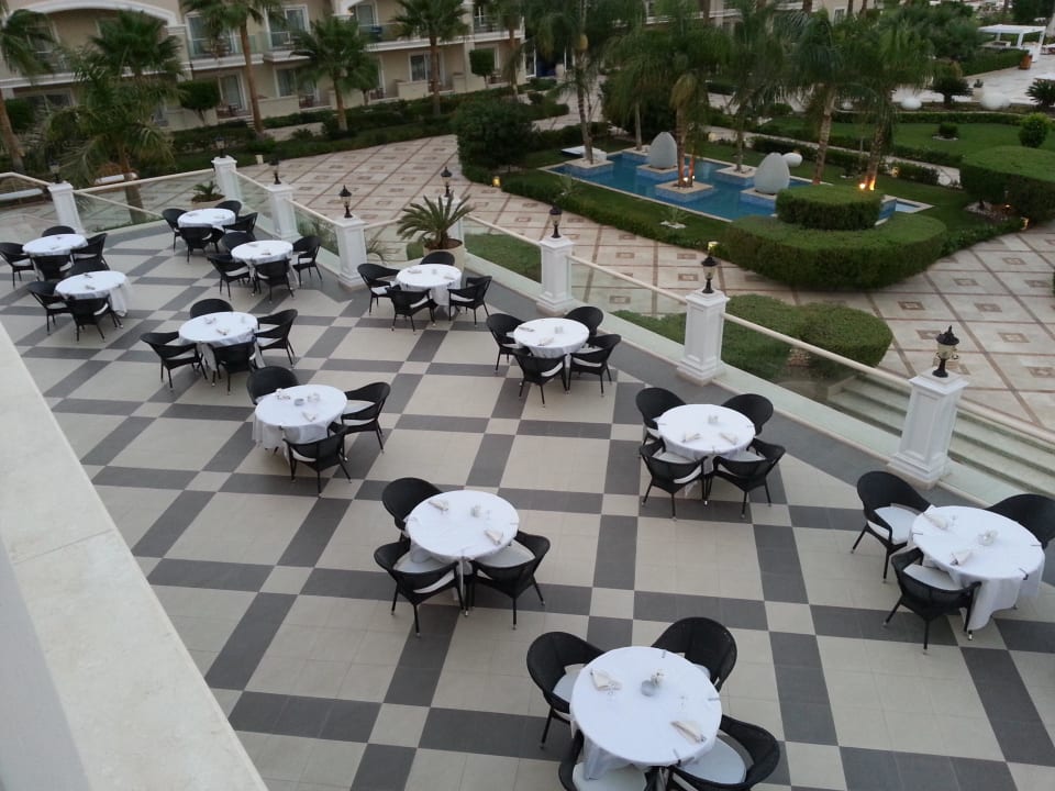 Terrasse Hauptrestaurant Premier Le Reve Hotel & Spa