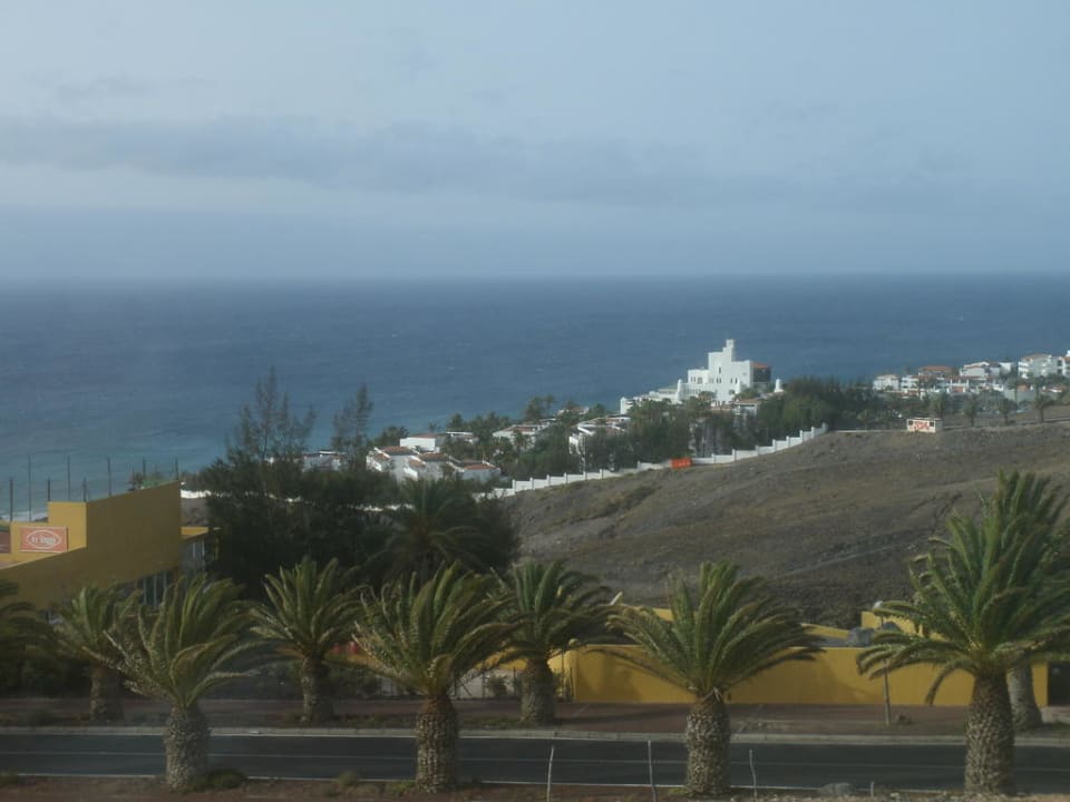 Blick aufs Hotel von der Zufahrtsstraße Club Jandia Princess