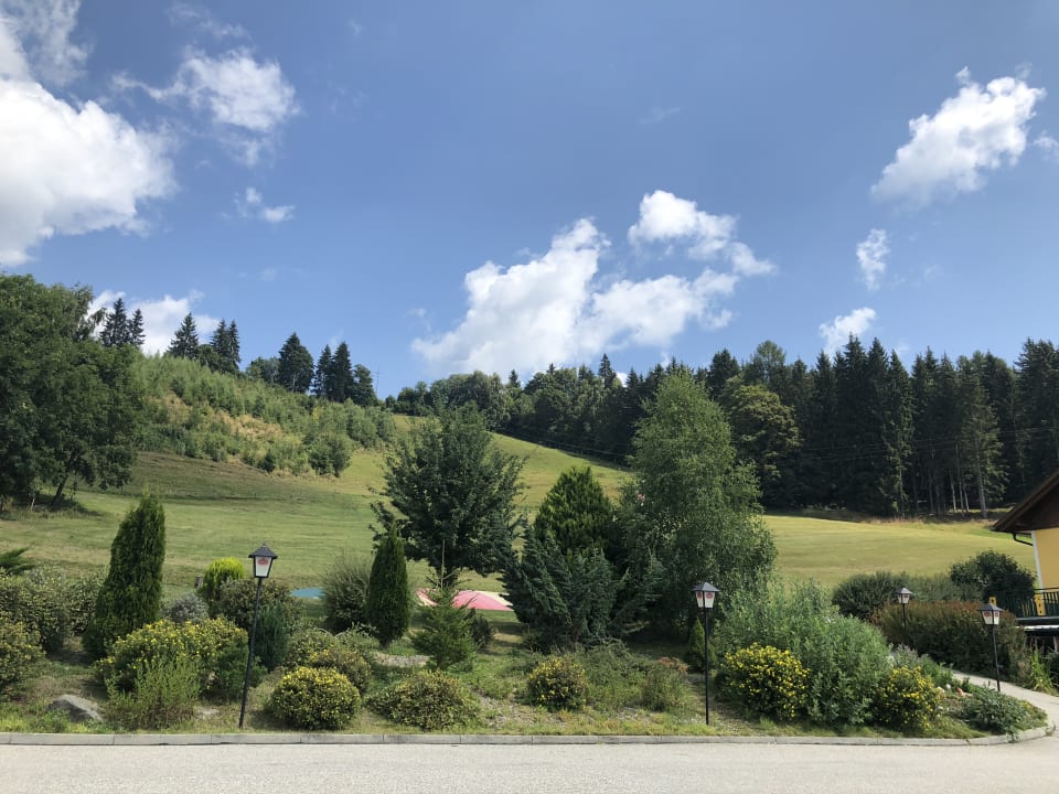 Gartenanlage Familien Resort Petschnighof - Familotel Kärnten