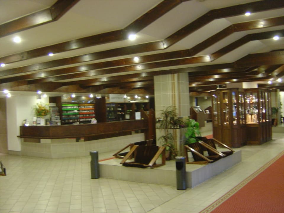 Rezeption Hotel Globus