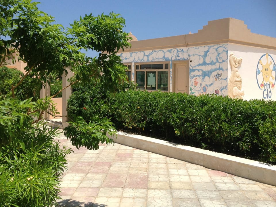 Kids club Shoni Bay