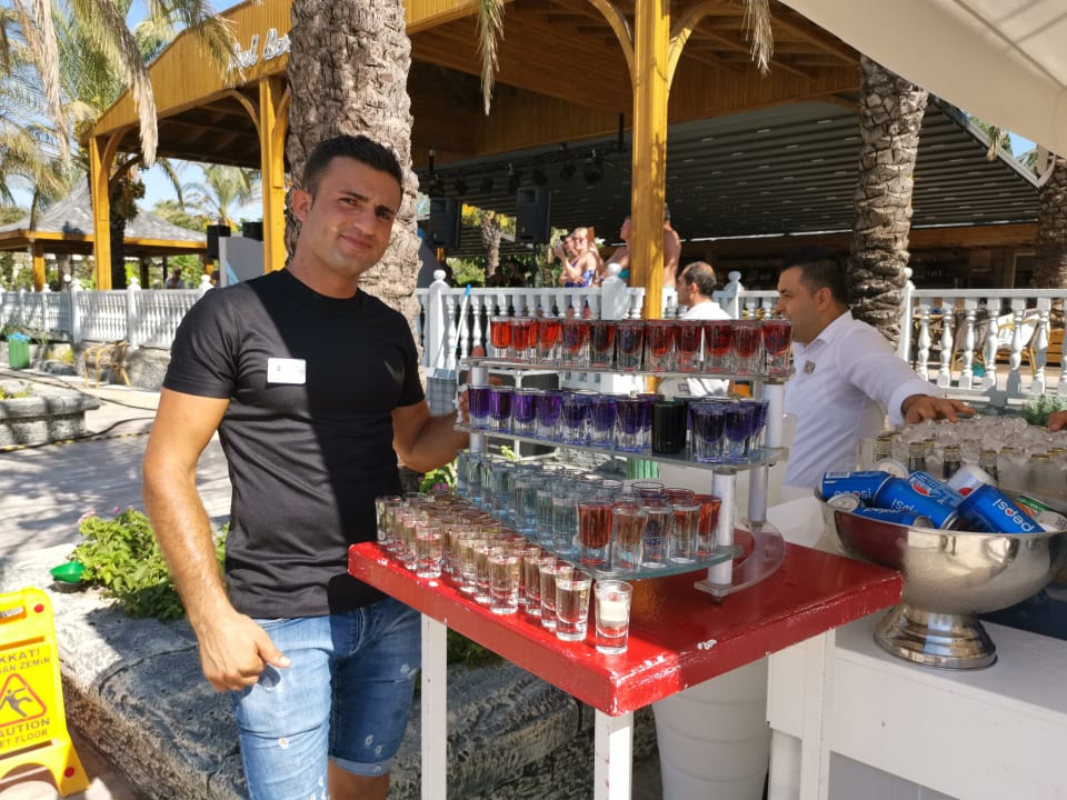 Sonstiges Royal Wings Hotel