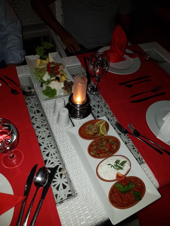 Gastro The Sense Deluxe Hotel