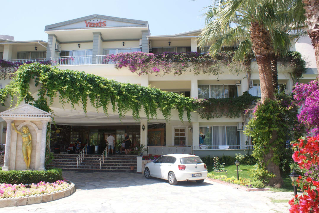 Eingangsbereich Bieno Club Venüs Hotel &Spa