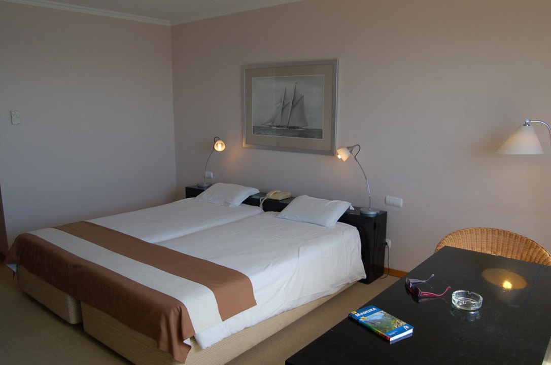 Doppelzimmer in der 4. Etage Enotel Sunset Bay