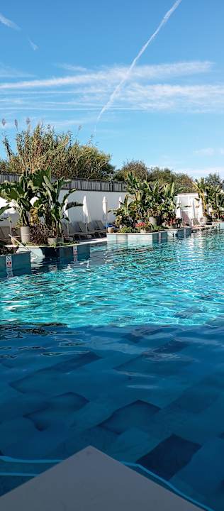 Pool Side Stella Elite Resort & Spa