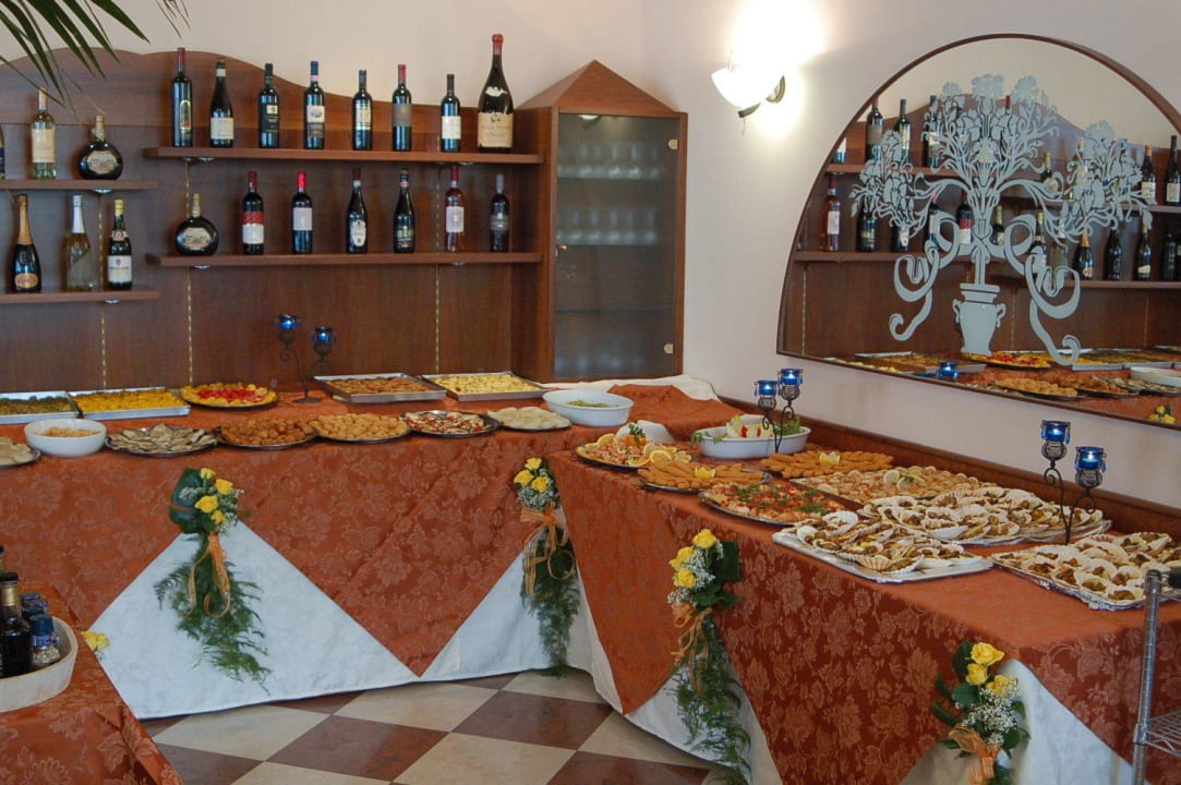 Hotel Donatella Pinarella Vacanze Urlaub Holiday Hotel Donatella Pinarella di Cervia