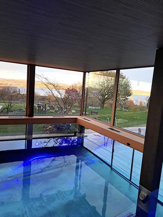 Pool Hotel Hirschen Horn | Refugium am See