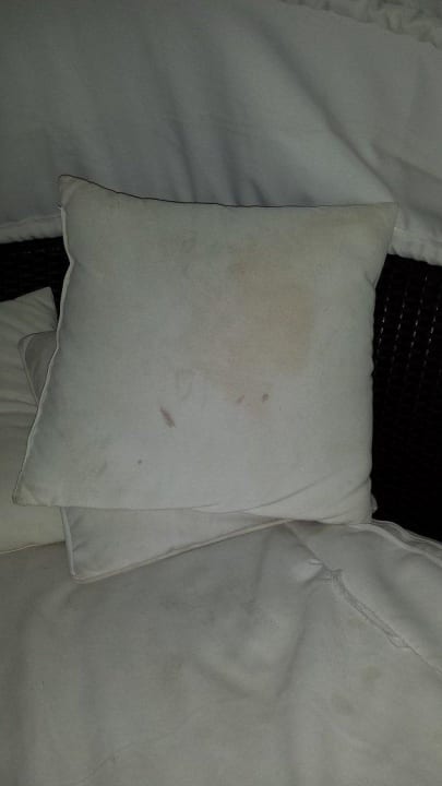 Altanka przy basenie Club Hotel Anjeliq