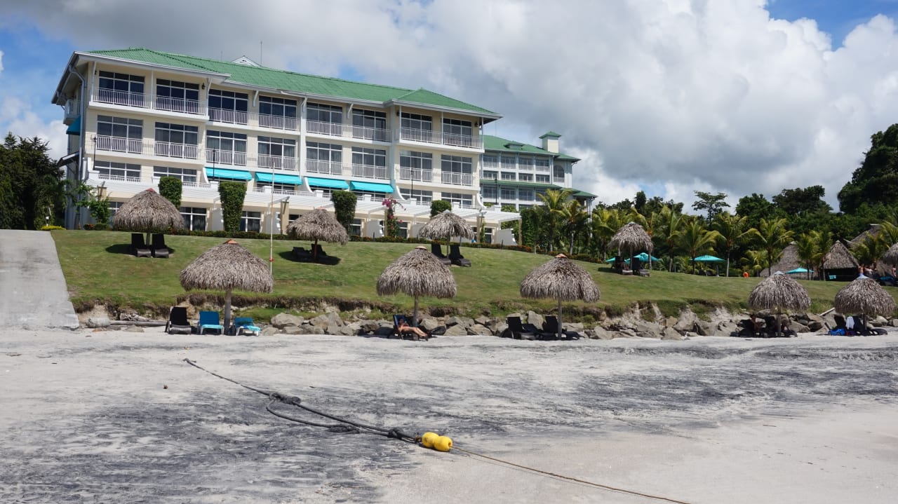 Außenansicht Bijao Beach Resort