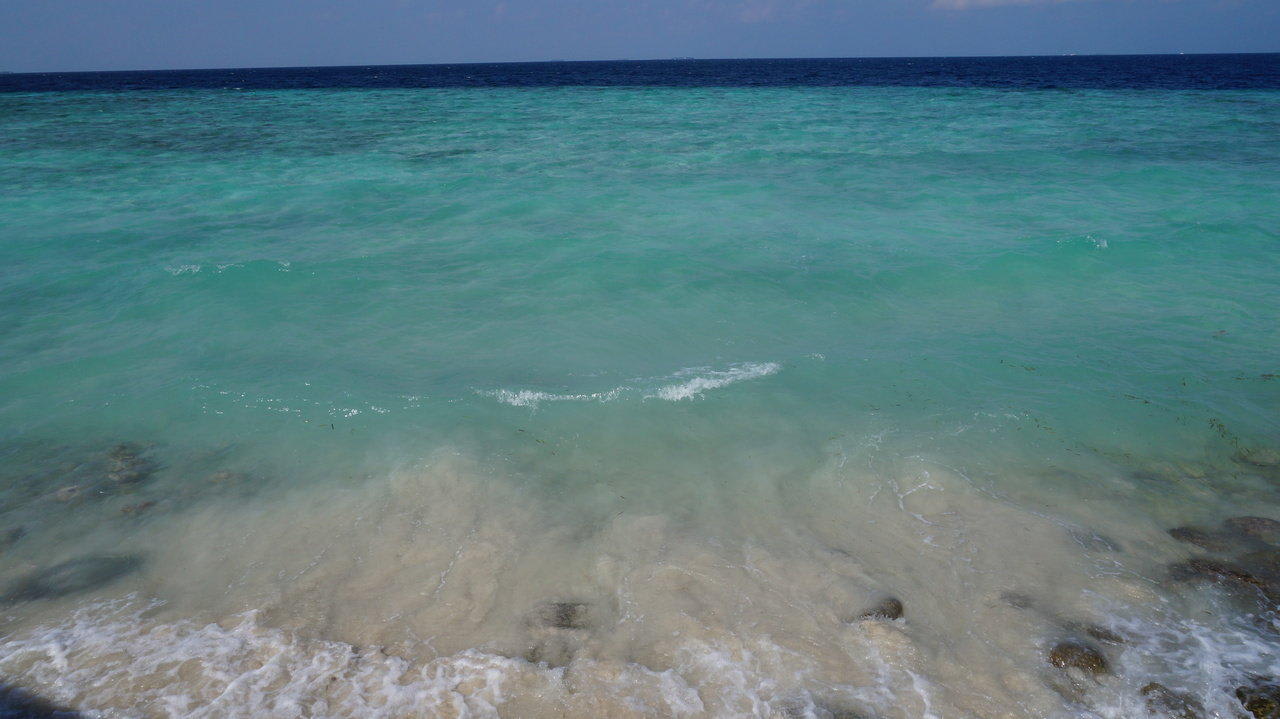 Die Farben sind wunderschön Centara Ras Fushi Resort & Spa Maldives