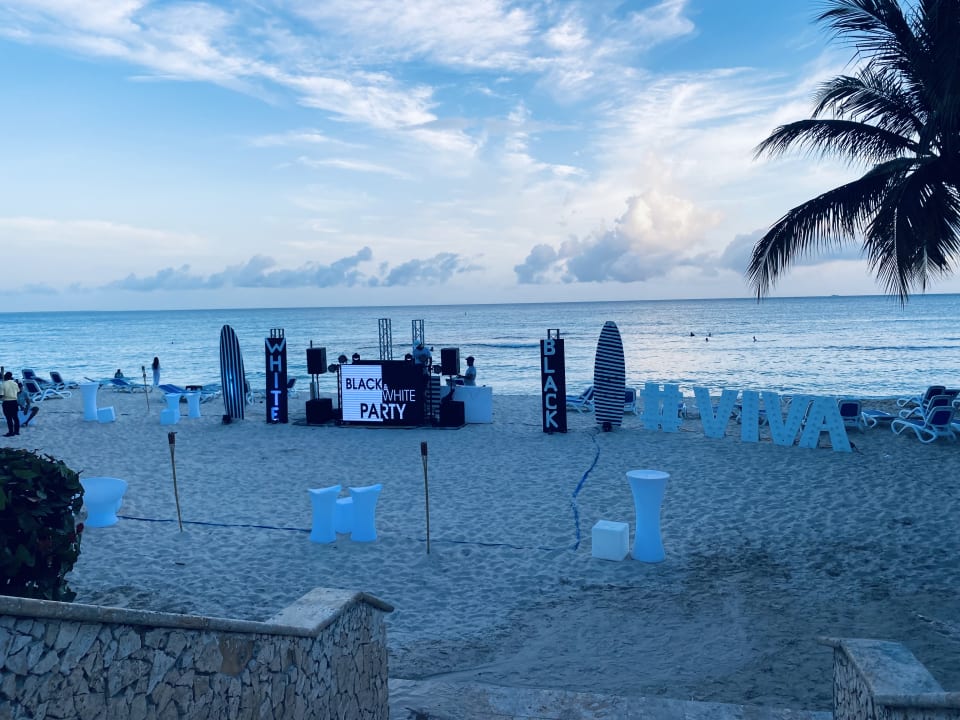 Strand Hotel Viva Dominicus Beach by Wyndham - All Inclusive Resort