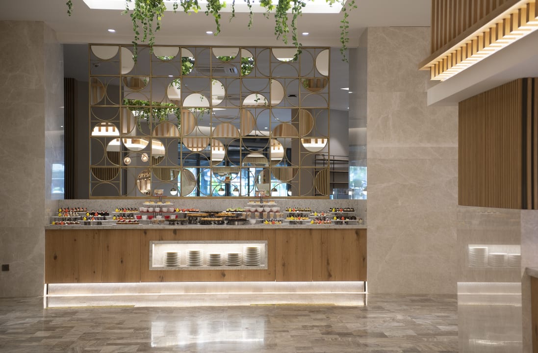 Gastro Hotel Miramare Beach