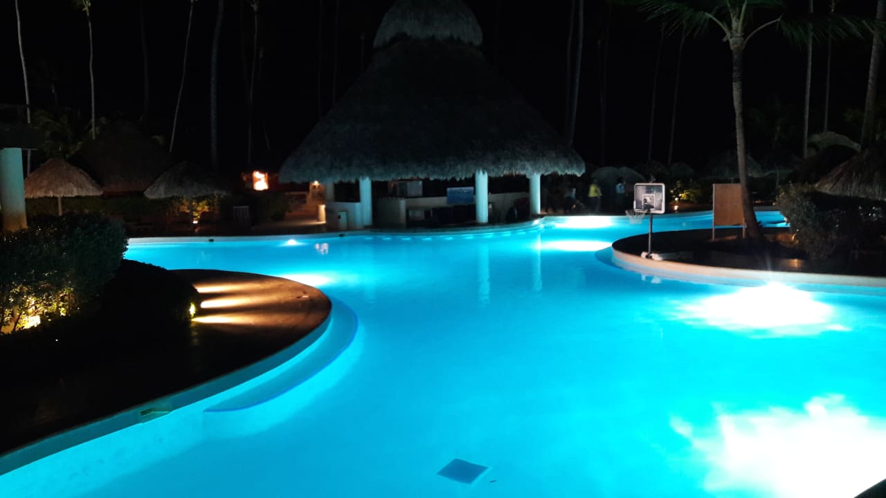 Pool Secrets Royal Beach Punta Cana - Adults only
