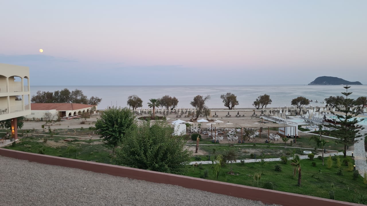 Ausblick Domes Aulūs Zante, Autograph Collection