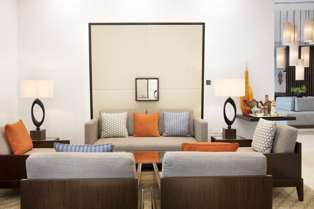 Lobby Holiday Inn Express Dubai Safa Park