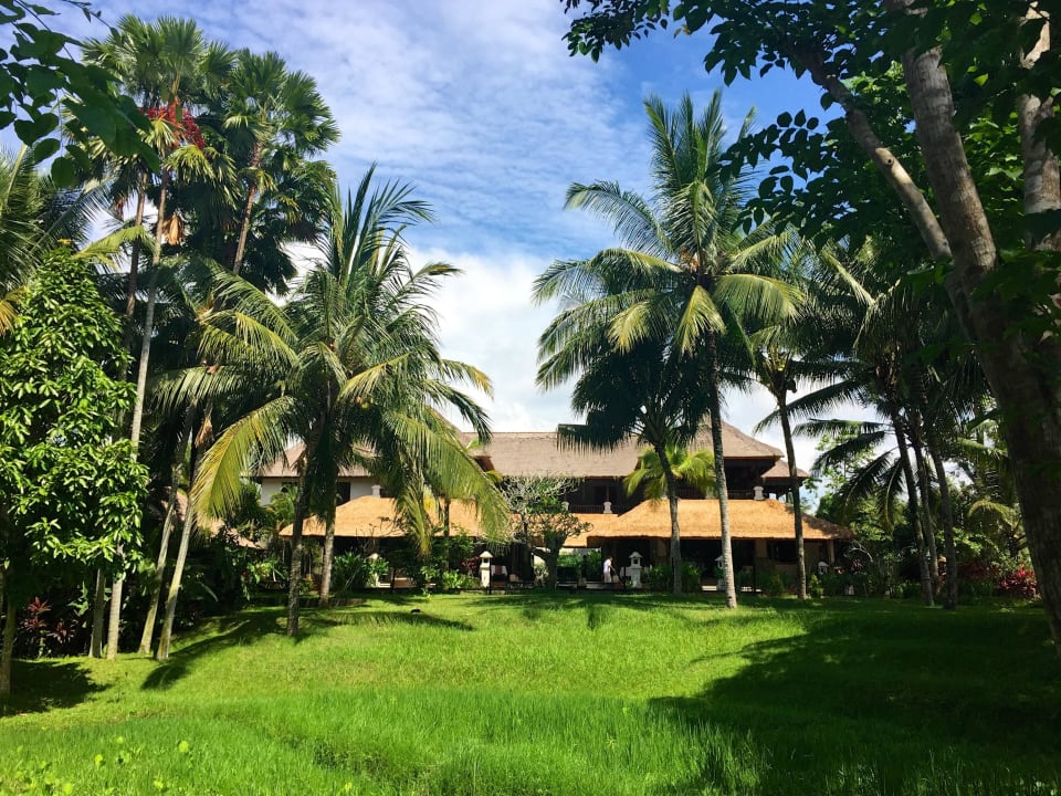 Restaurant von aussen The Ubud Village Resort & Spa