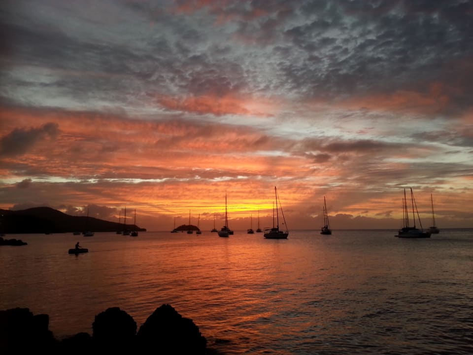 Sonnenuntergang in der Bucht Hotel La Pagerie Trois Ilets