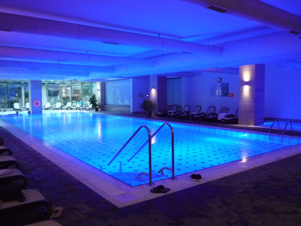 Schwimmbad Commodore Elite Suites & Spa - Adults only