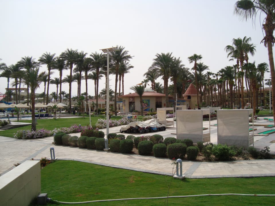 Gartenanlage Beach Albatros Resort