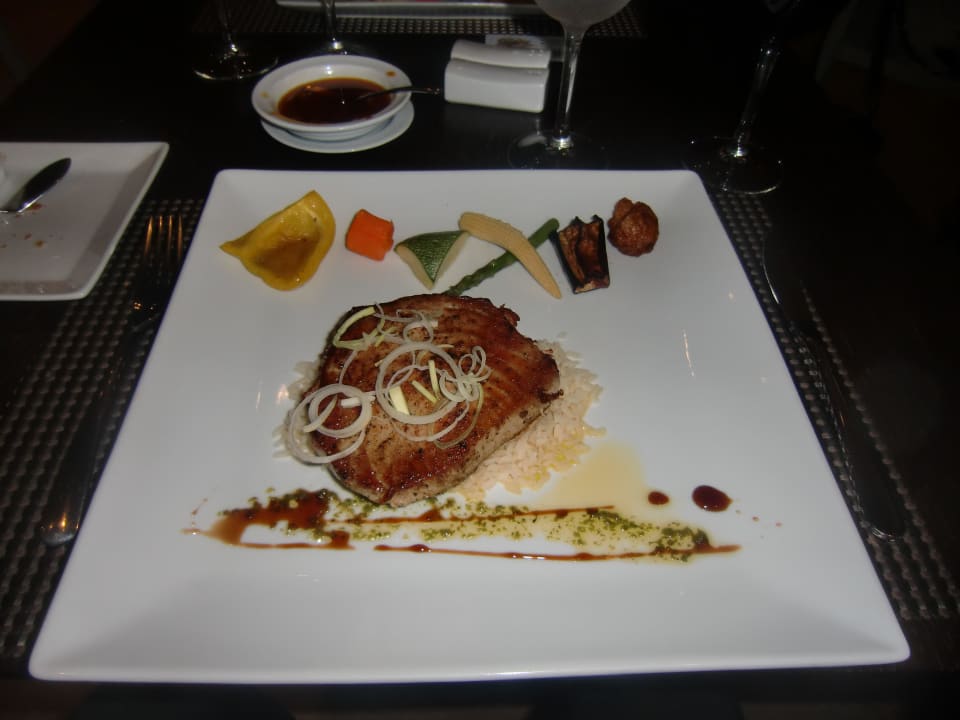 Hauptgericht Grill Restaurant Platinum Yucatan Princess All Suites & Spa Resort - Adults only