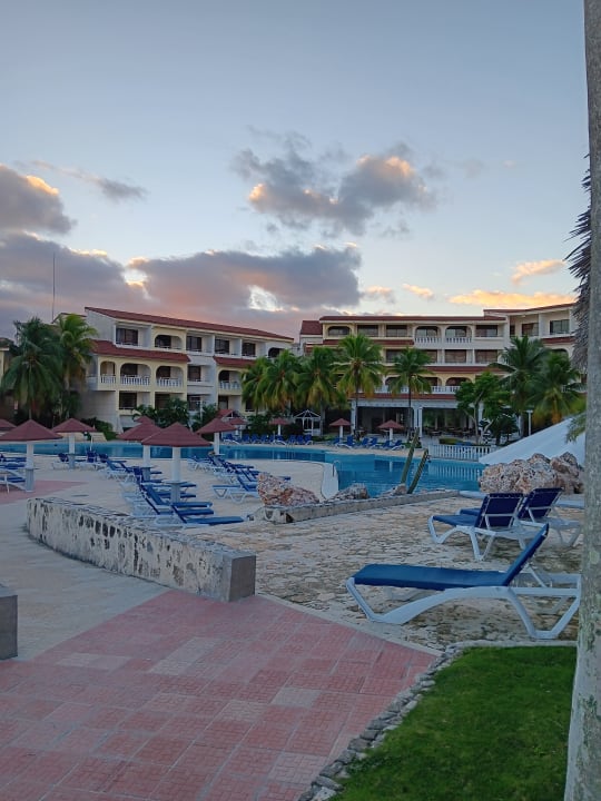 Pool Sol Rio De Luna y Mares