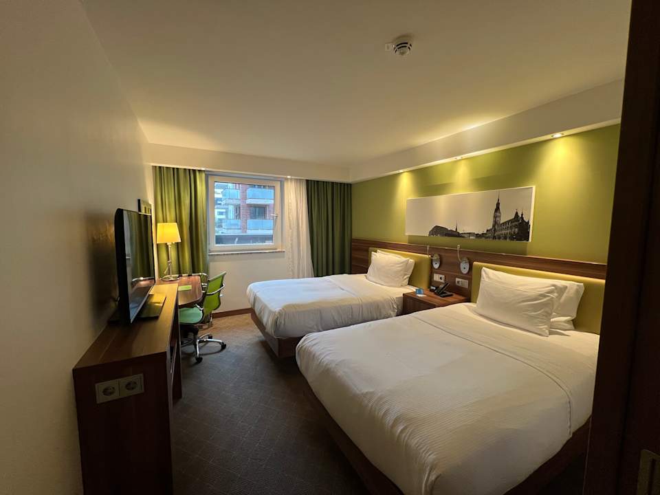 Zimmer Hampton by Hilton Hamburg City Centre