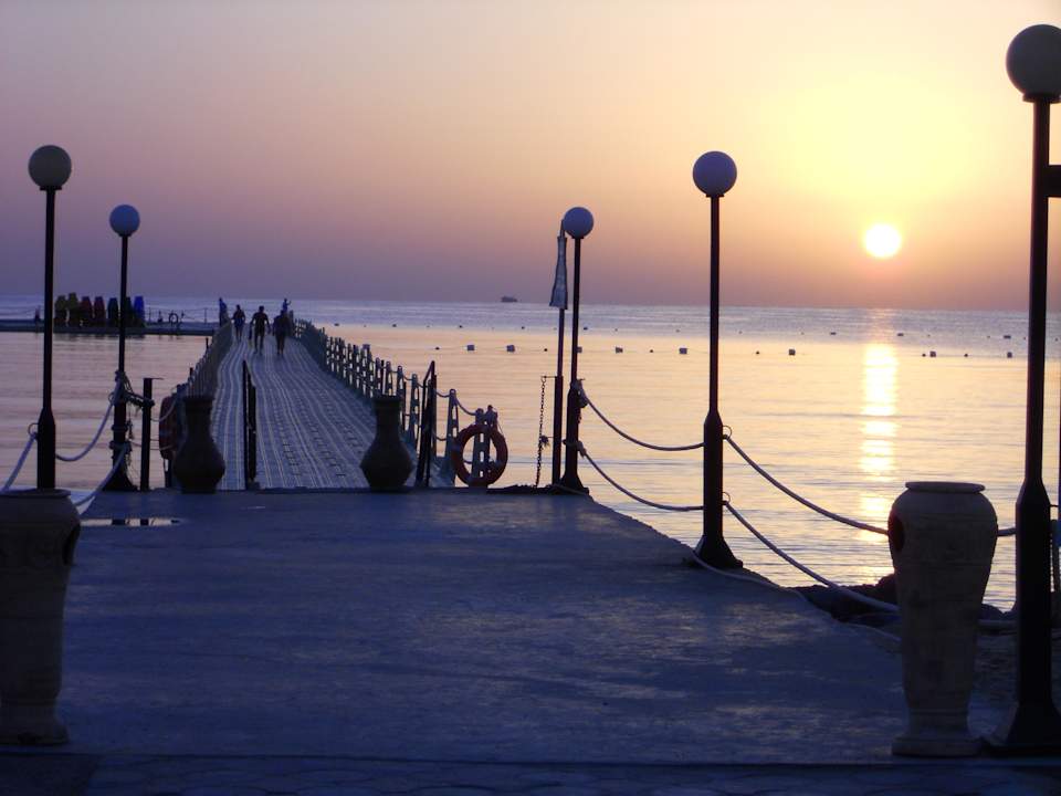 Sonnenaufgang Pickalbatros Palace Resort