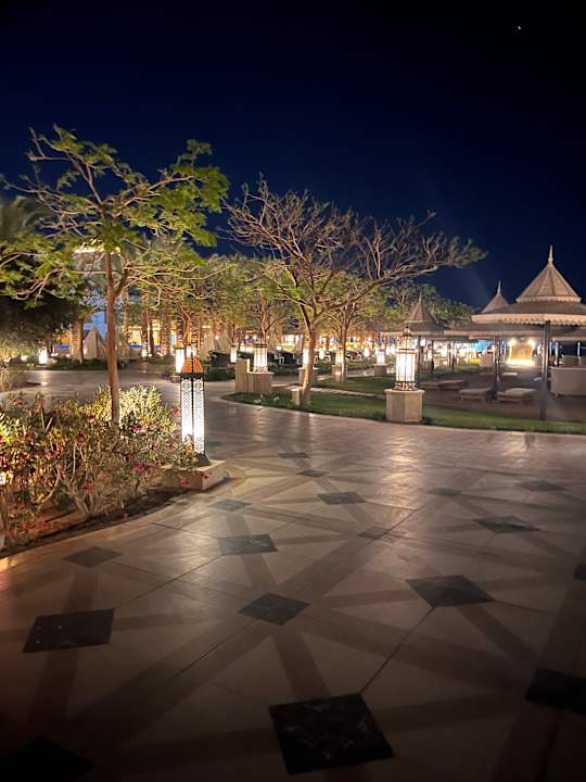 Außenansicht The Grand Palace - Adults only