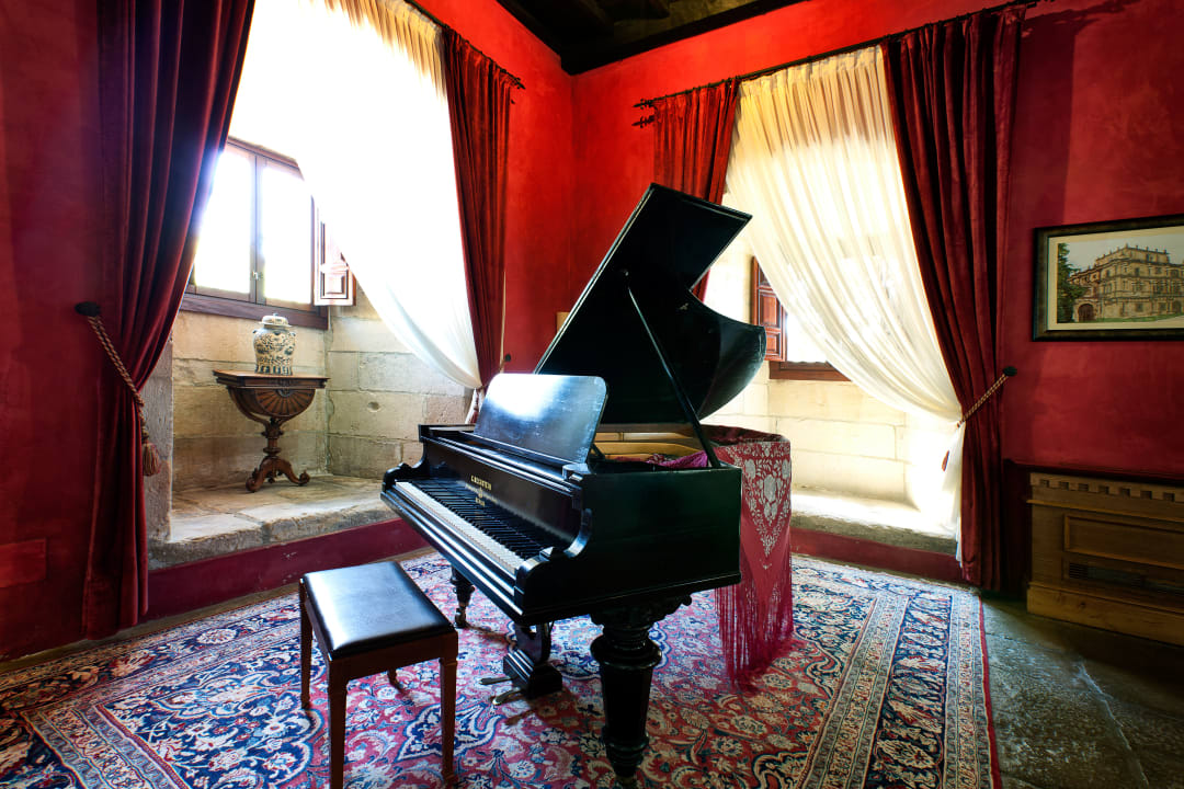 Lobby Hotel Abba Palacio Sonanes