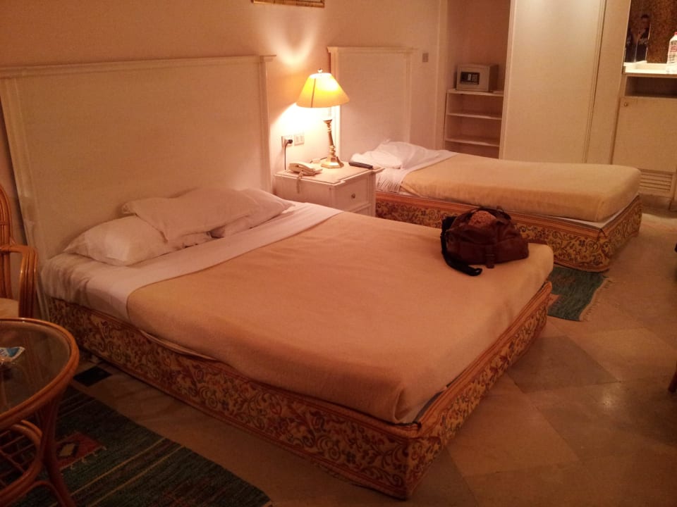 Pokój 2-osobowy standard w starej części Moreno Horizon Spa & Resort