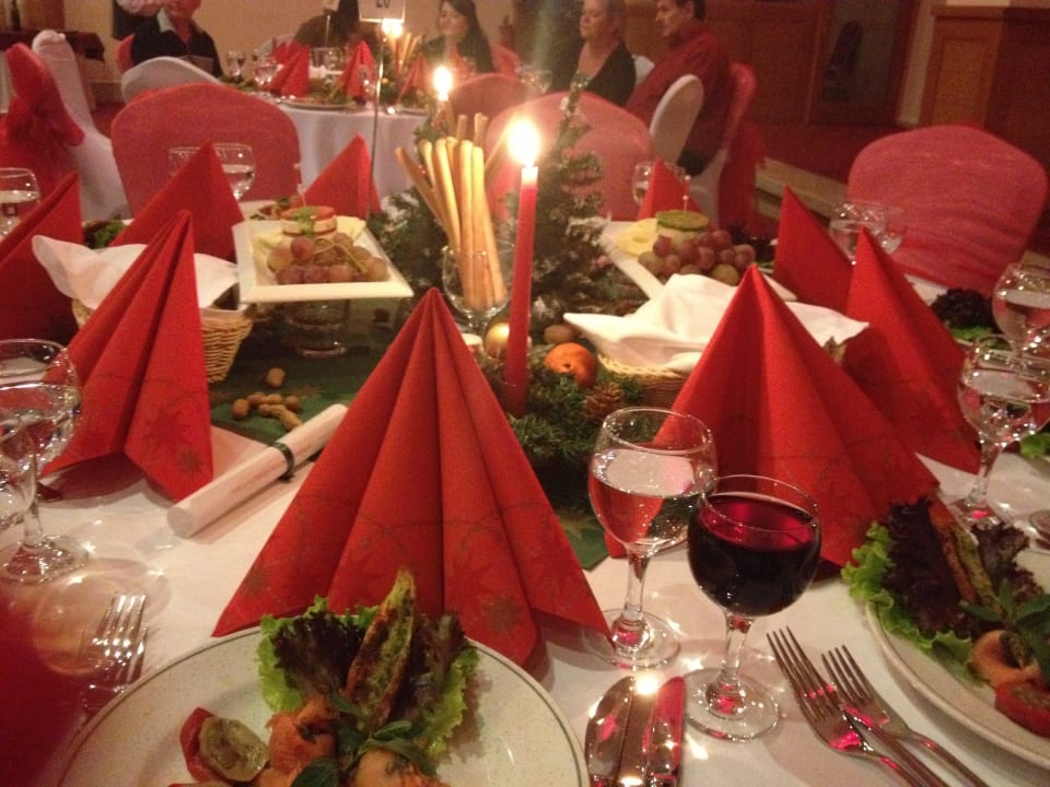 Вот так сервируют праздничный стол Limak Limra Hotel & Resort