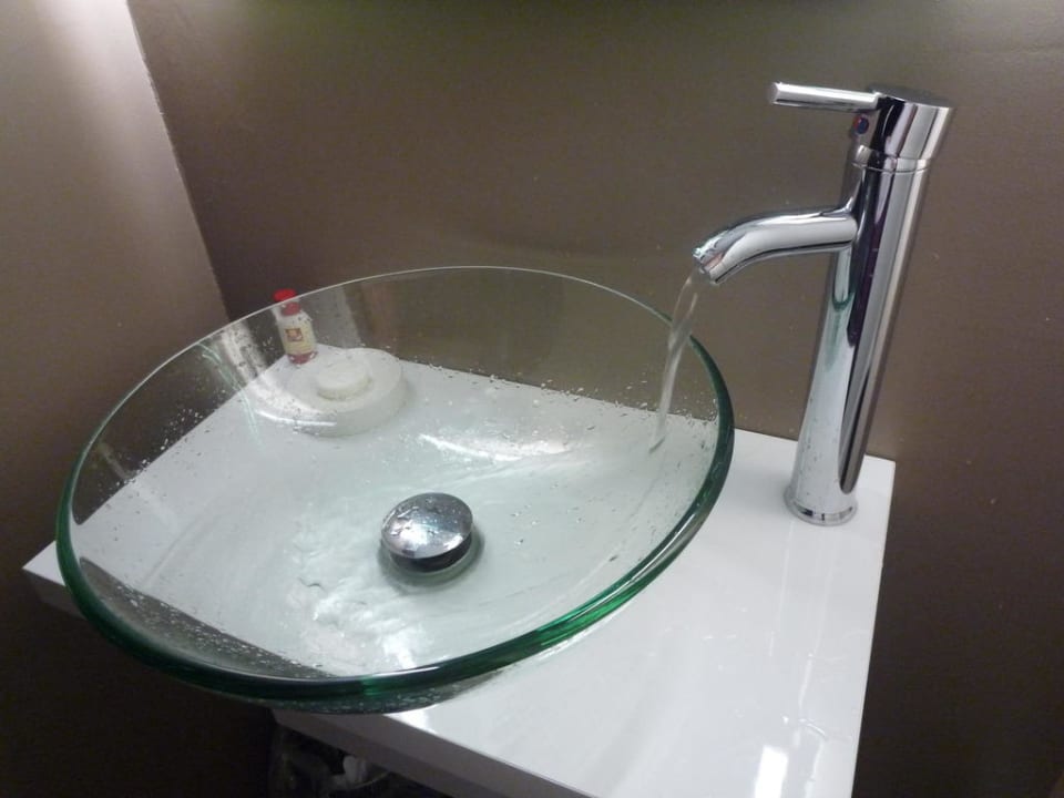 Waschbecken Leonardo Boutique Hotel Munich